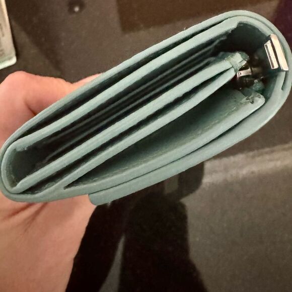 Bottega Venetta Teal Leather Wallet trifold - Picture 7 of 9